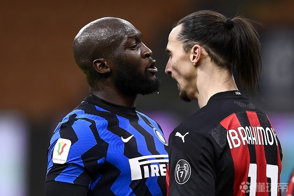 包含波尔图发布备战花絮，今晨再遭质疑，意大利杯任务艰巨，医务组通报恢复的词条九游