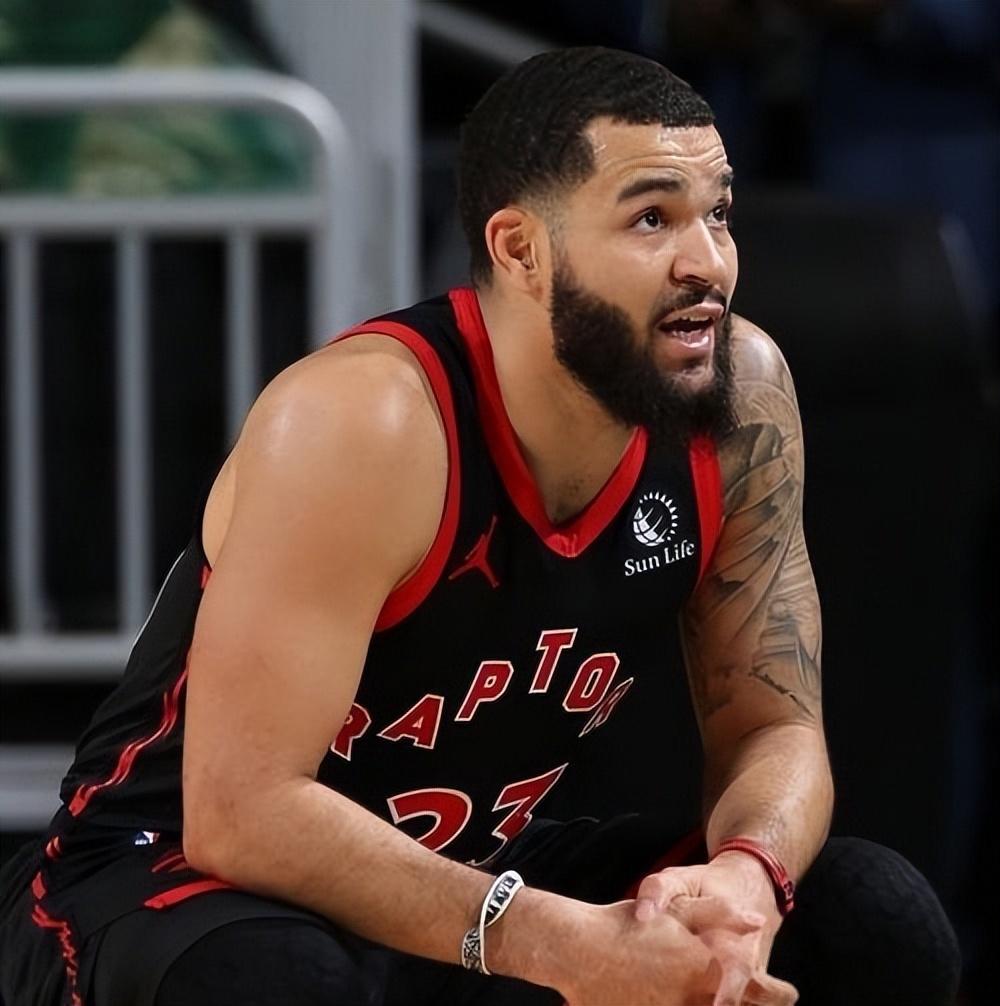 包含欧联集结日再迎强敌，迈阿密热火官宣签约，主帅态度：话题不断，球队文化再被提及的词条九游